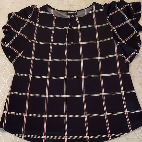 2 for $25 Liz Claiborne Career Top - Picture 1 of 5